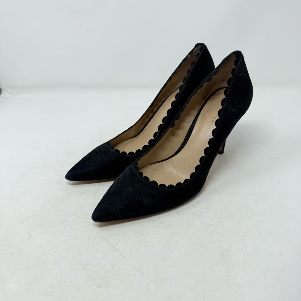 CLEARANCE Ann Taylor‎ Black Suede Scallop Point Toe Pumps Size 7.5 Classic